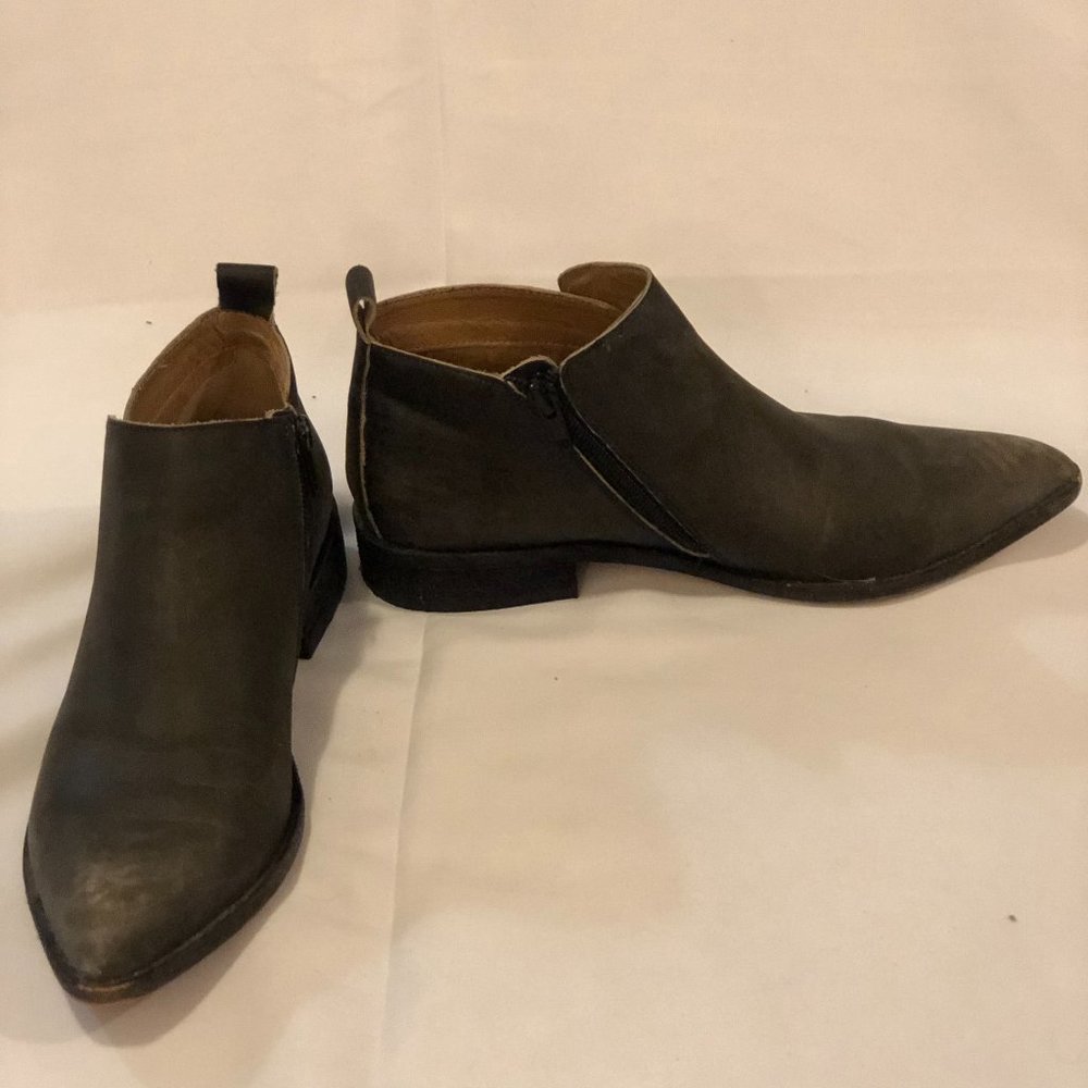 Corso Como Grey Leather Pointed Toe Ankle Booties